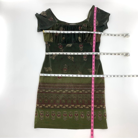 Scarlet Green and Sparkly Gold Paisley Cap Sleeve Ruched Bust Dress, 7 DAMAGED - Picture 13 of 16